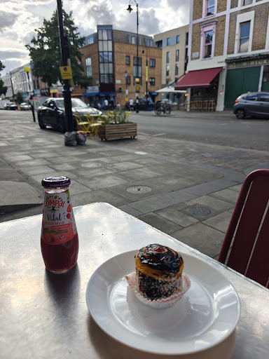 Lisboa Patisserie · Photos 21